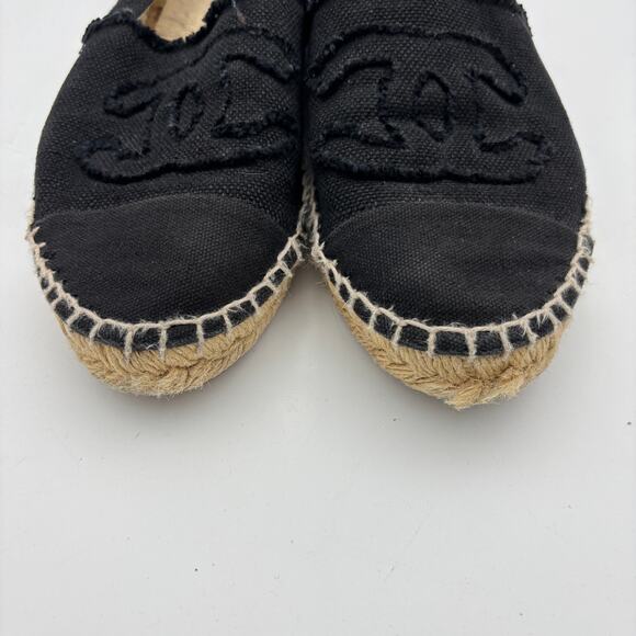 Chanel CC Logo Canvas Black Cap Toe Espadrilles Slip Ons Women's 40 - Picture 12 of 14